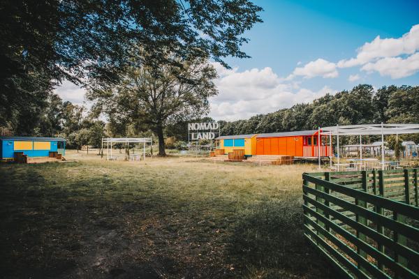 NOMADLAND © Koen Vanmechelen, photo by Boumediene Belbachir