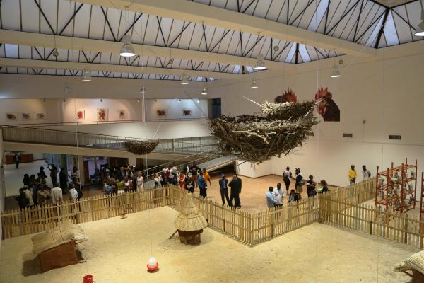 Planetary Community Chicken, National Gallery of Zimbabwe © Koen Vanmechelen