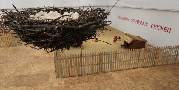 Planetary Community Chicken, National Gallery of Zimbabwe © Koen Vanmechelen