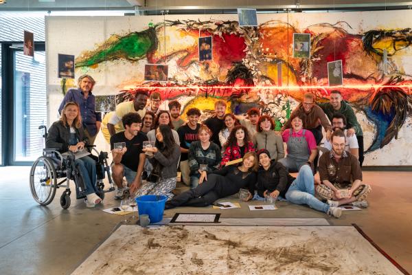 HOE Vernissage Chapter Movement 
