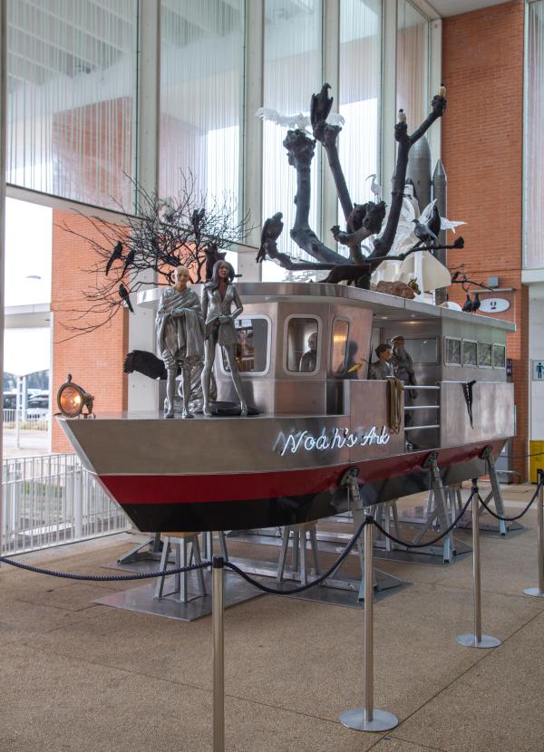 Noah's Ark, Venice Marco Polo airport, photo by Stoffel Hias 