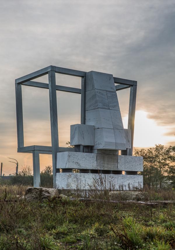CosmoGolem © Koen Vanmechelen, photo Karolien Deprez